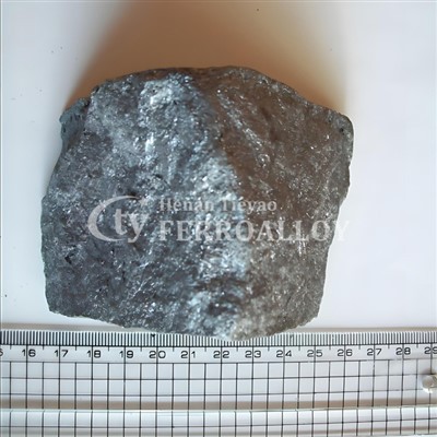 Ferro kísill klumpur